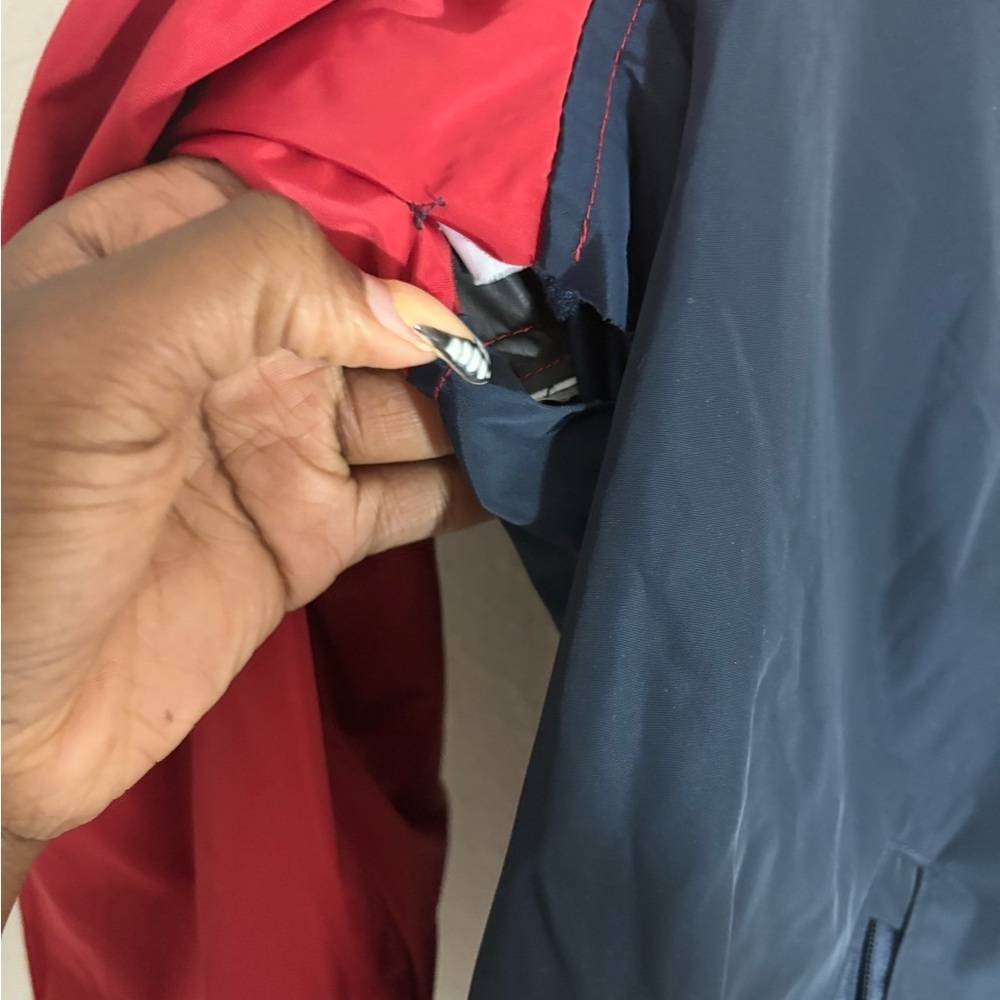 Tommy Hilfiger Sport Men’s Windbreaker Jacket Size Large Red/Navy/White - Picture 3 of 6